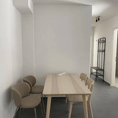 Apartment M&s - Self Checkin Degerfelden